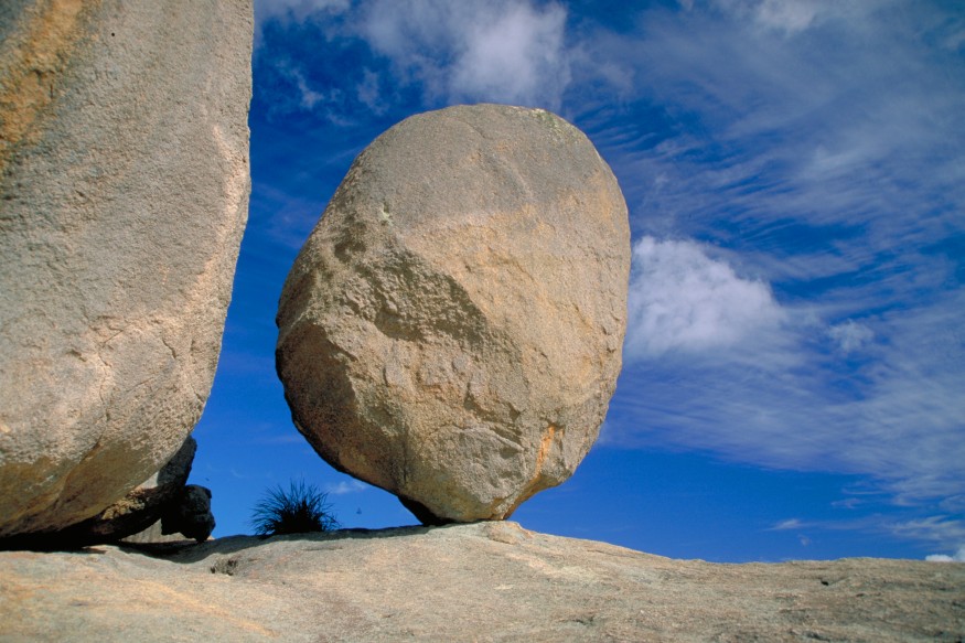 Balancing Rock Girraween