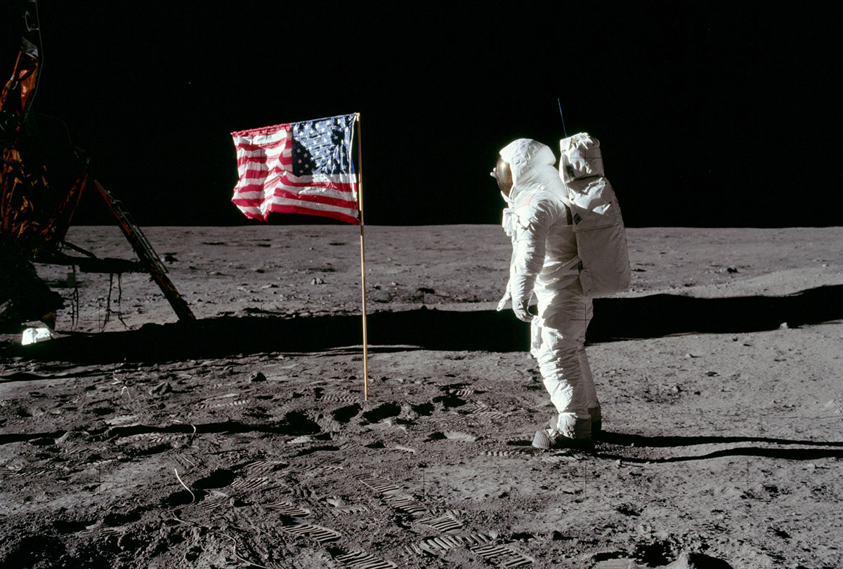 1969-First-men-on-the-moon-NASA2_tcm25-481162